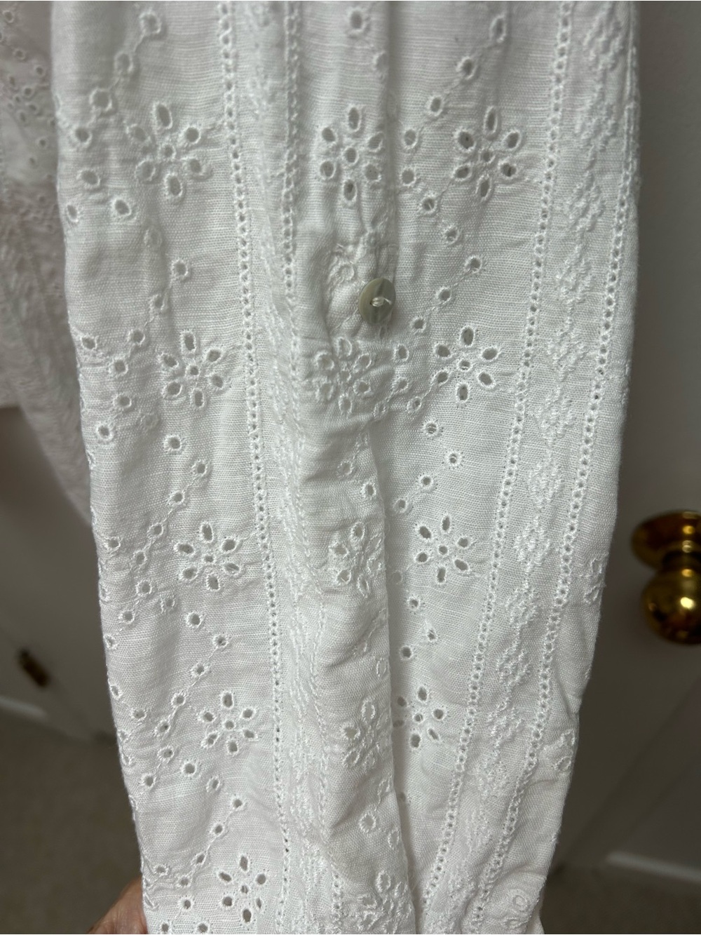 Christian Siriano White Eyelet V-Neck Long Sleeve Blouse - Picture 2 of 4